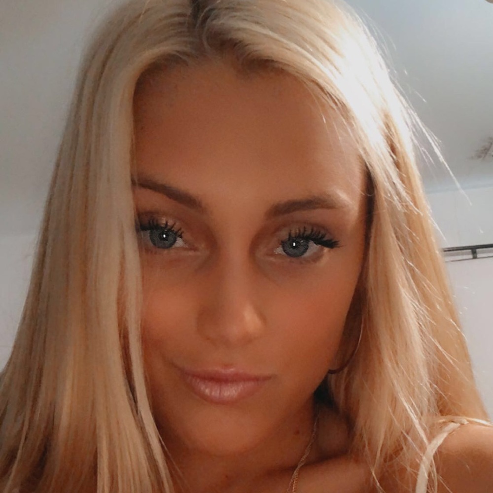 Meet your Posher, Lauren